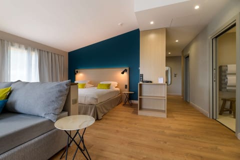 Standard Apartment, Multiple Beds, Non Smoking, Terrace | Room amenity