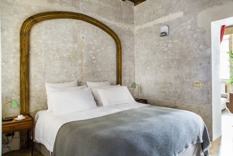 Suite (02-Pasquino) | Premium bedding, pillowtop beds, minibar, in-room safe