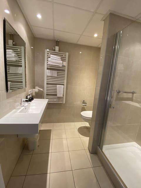 In-room safe, blackout drapes, cribs/infant beds, free WiFi