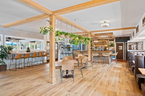 Daily cooked-to-order breakfast for a fee