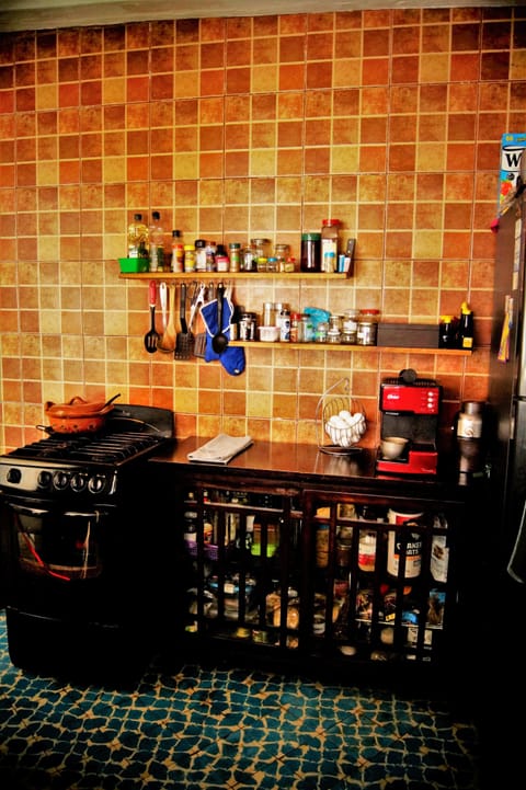 Full-size fridge, microwave, oven, toaster