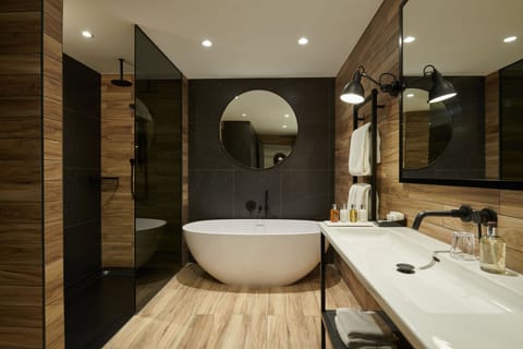 Suite (The Loch) | Bathroom | Separate tub and shower, rainfall showerhead, designer toiletries