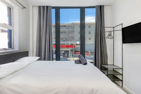 Double Room | Free WiFi, bed sheets