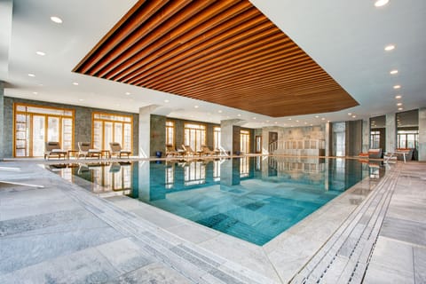 Indoor pool, seasonal outdoor pool, lifeguards on site