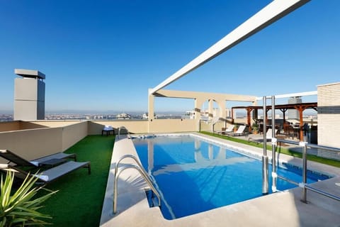 Seasonal outdoor pool