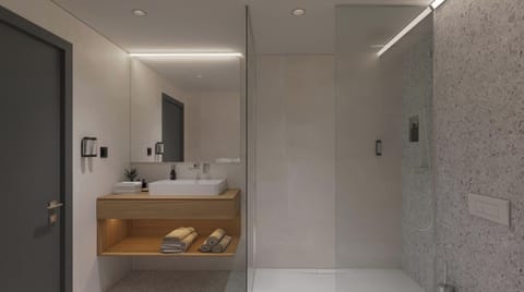 Hair dryer, bidet, towels, shampoo