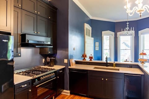 House, Multiple Beds, Patio (524 Austin St- Combo) | Private kitchen | Coffee/tea maker