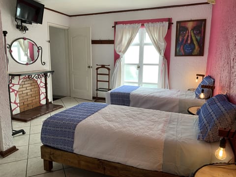 Junior Double or Twin Room | Down comforters, iron/ironing board, free WiFi, bed sheets