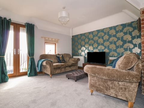 Cottage | Living area