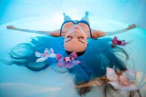 Hot tub, steam room, body treatments, hydrotherapy, aromatherapy