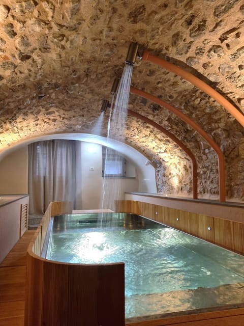 Vichy shower