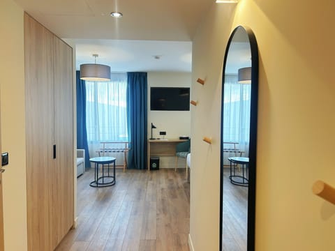 Suite, 1 Queen Bed with Sofa bed, City View | In-room safe, desk, laptop workspace, blackout drapes