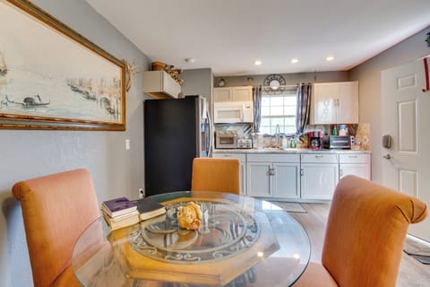 Apartment (1 Bedroom) | Interior