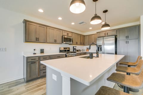 House (3 Bedrooms) | Interior