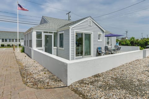 House (3 Bedrooms) | Front of property