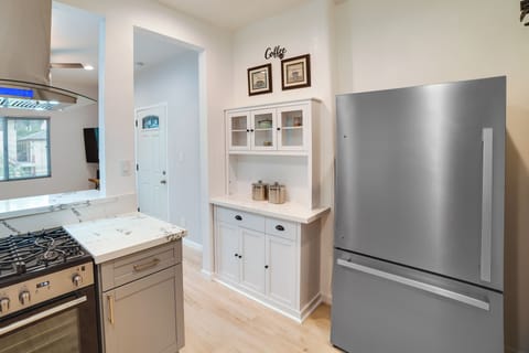 Apartment (1 Bedroom) | Interior