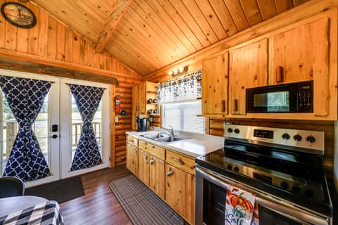 House (1 Bedroom) | Interior