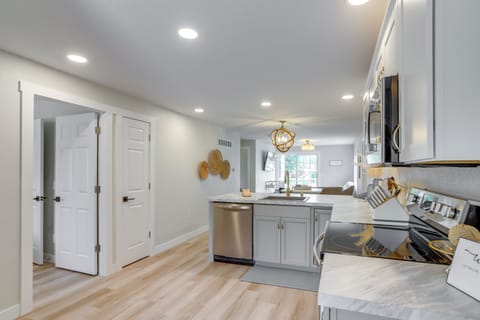 Cottage (4 Bedrooms) | Interior