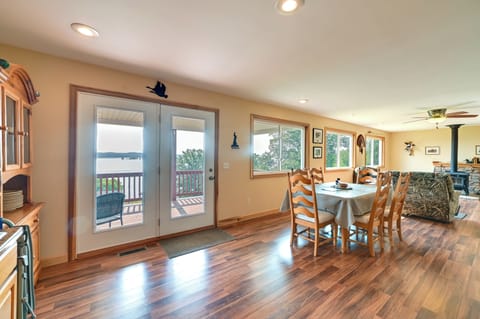 Cottage (2 Bedrooms) | Interior