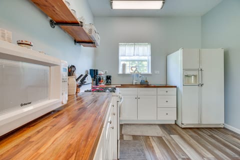 House (1 Bedroom) | Interior