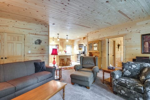 House (2 Bedrooms) | Interior
