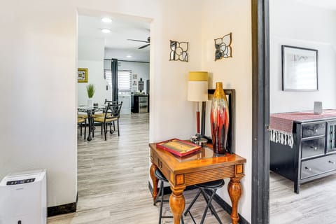 Cottage (2 Bedrooms) | Interior