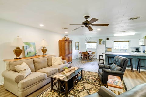 Cottage (2 Bedrooms) | Interior