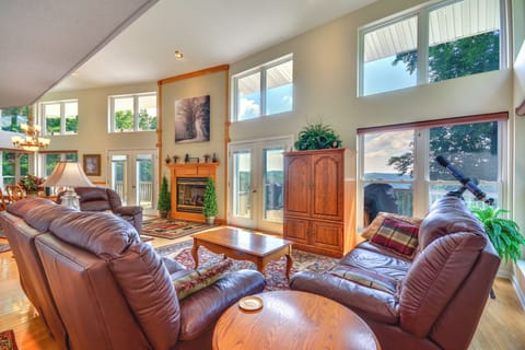 House (3 Bedrooms) | Front of property