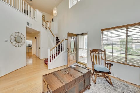 House (5 Bedrooms) | Interior