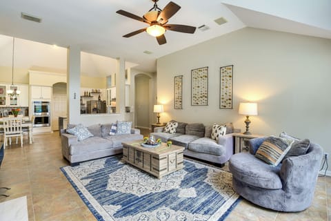 House (4 Bedrooms) | Interior