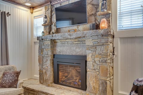 Cottage (2 Bedrooms) | Interior