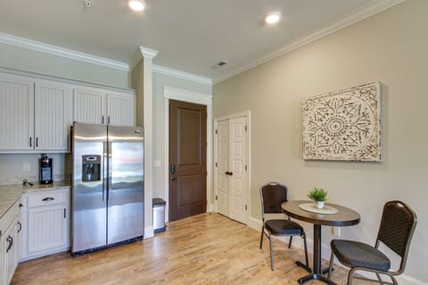 Apartment (1 Bedroom) | Interior