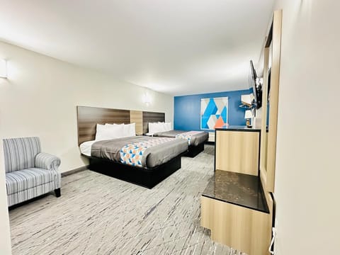 Superior 2 Queen Bed 2nd Floor | Desk, blackout drapes, iron/ironing board, WiFi (free)