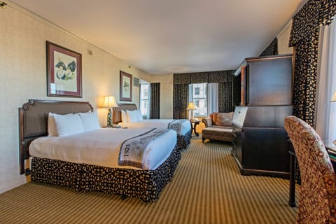 Egyptian cotton sheets, premium bedding, down comforters, in-room safe