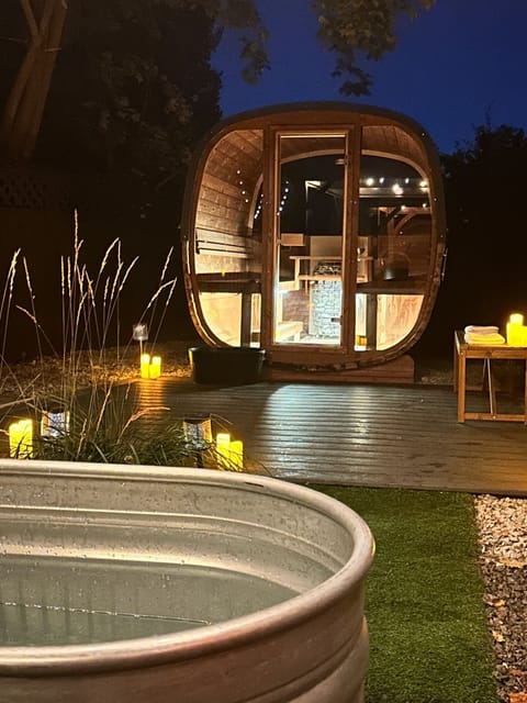 Sauna, hydrotherapy