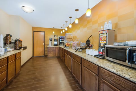 Free daily on-the-go breakfast