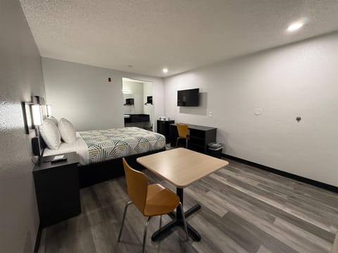 Desk, laptop workspace, free WiFi, bed sheets