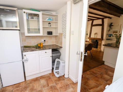 Fridge, dishwasher, electric kettle, toaster