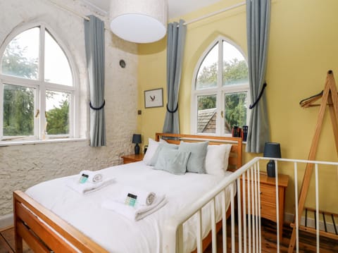 1 bedroom, individually decorated, individually furnished, free WiFi