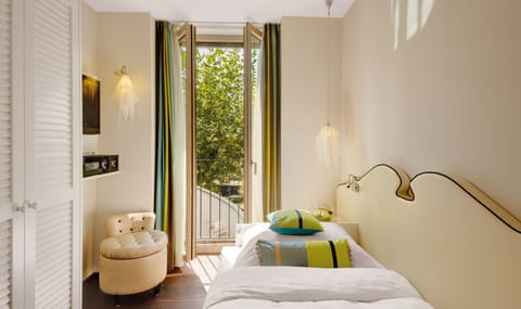 Single Room | In-room safe, blackout drapes, free WiFi, bed sheets