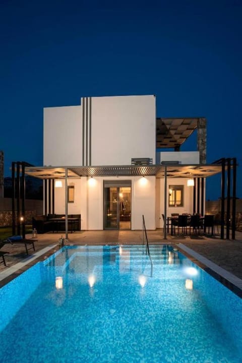 Villa | 2 bedrooms, soundproofing