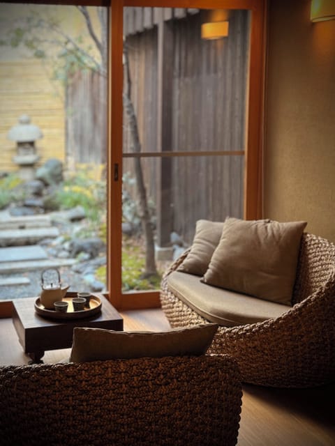 Townhome | Living area