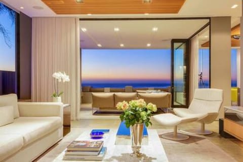 Villa | 5 bedrooms, Internet