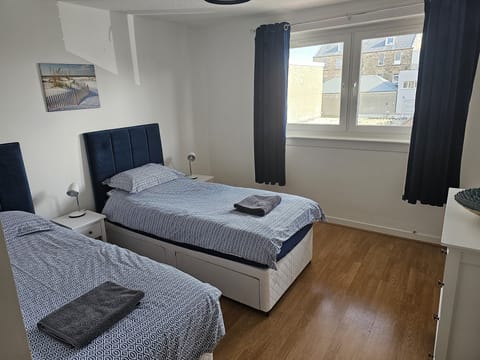 Apartment | 2 bedrooms, iron/ironing board, free WiFi, bed sheets