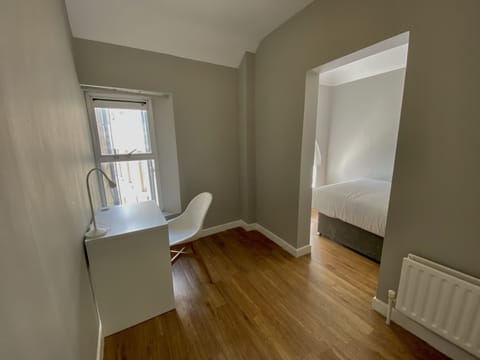 Double Bed Room (Couple or Single) | Free WiFi, bed sheets