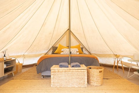 Standard Tent, 1 Queen Bed, Shared Bathroom | Bed sheets