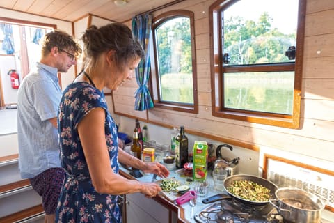 Mobile Home | Private kitchen