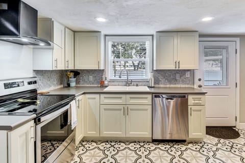 Cottage (3 Bedrooms) | Interior