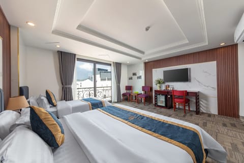 Premier Triple Room | Premium bedding, desk, laptop workspace, soundproofing