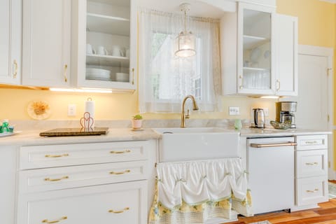 Cottage (3 Bedrooms) | Interior